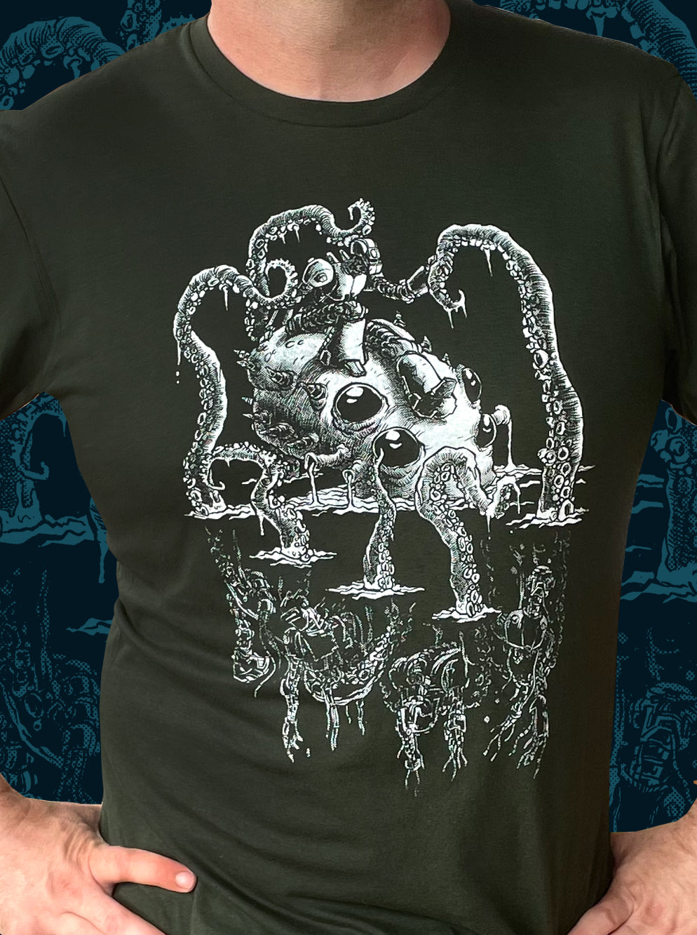 Robot VS Kraken - Unisex Crew Neck Tee
