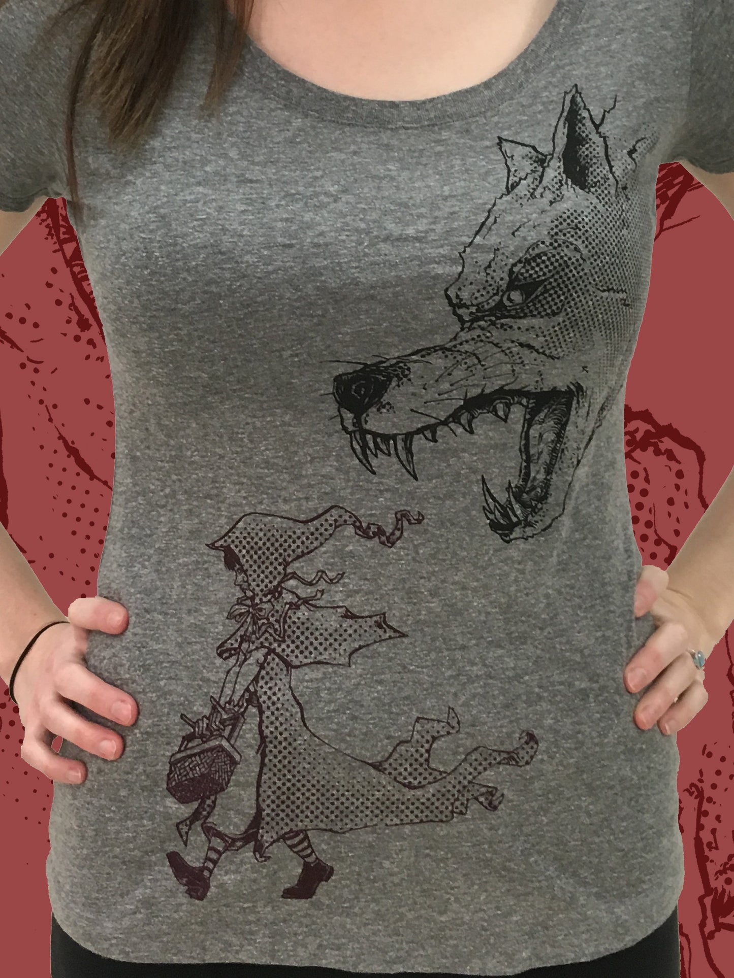 Red Riding Hood VS The Big Bad Wolf - Scoop Neck Tee